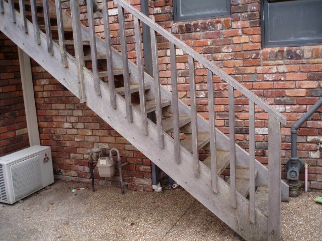 real-seal-timber-staining